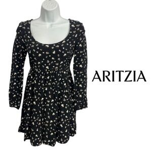 Sunday Best Aritzia Floral Skater Dress Scoop Neck Long Sleeve - Size 00